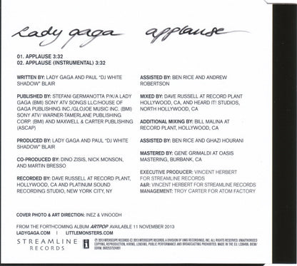Lady Gaga – Applause